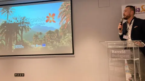 Presentación del destino Islas Canarias en el Roadshow ViaSale Travel de Hungría
