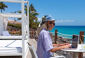 Las Islas Canarias incrementan en un 10% mensual la llegada de teletrabajadores al archipiélago