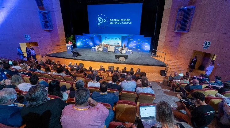 Inauguración de la I Convención de Islas Turísticas Europeas, Islas Canarias