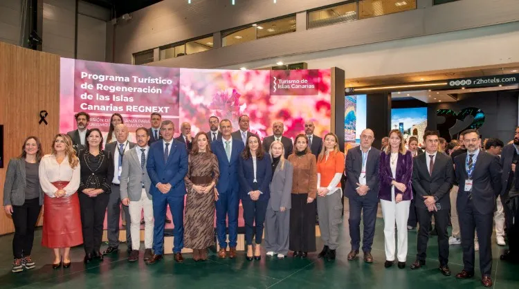 Formalización en Fitur 2026 de la constitución de la Comisión de la Alianza para el Turismo Regenerativo (programa RegNext)